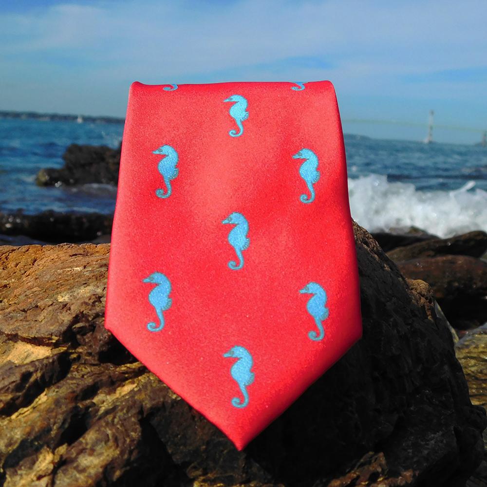Corbata de caballito de mar - Rosa coral, seda estampada