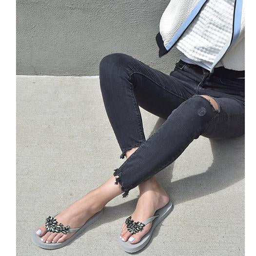 Manhattan Black - Rhinestone Flip Flops Flat Sandal