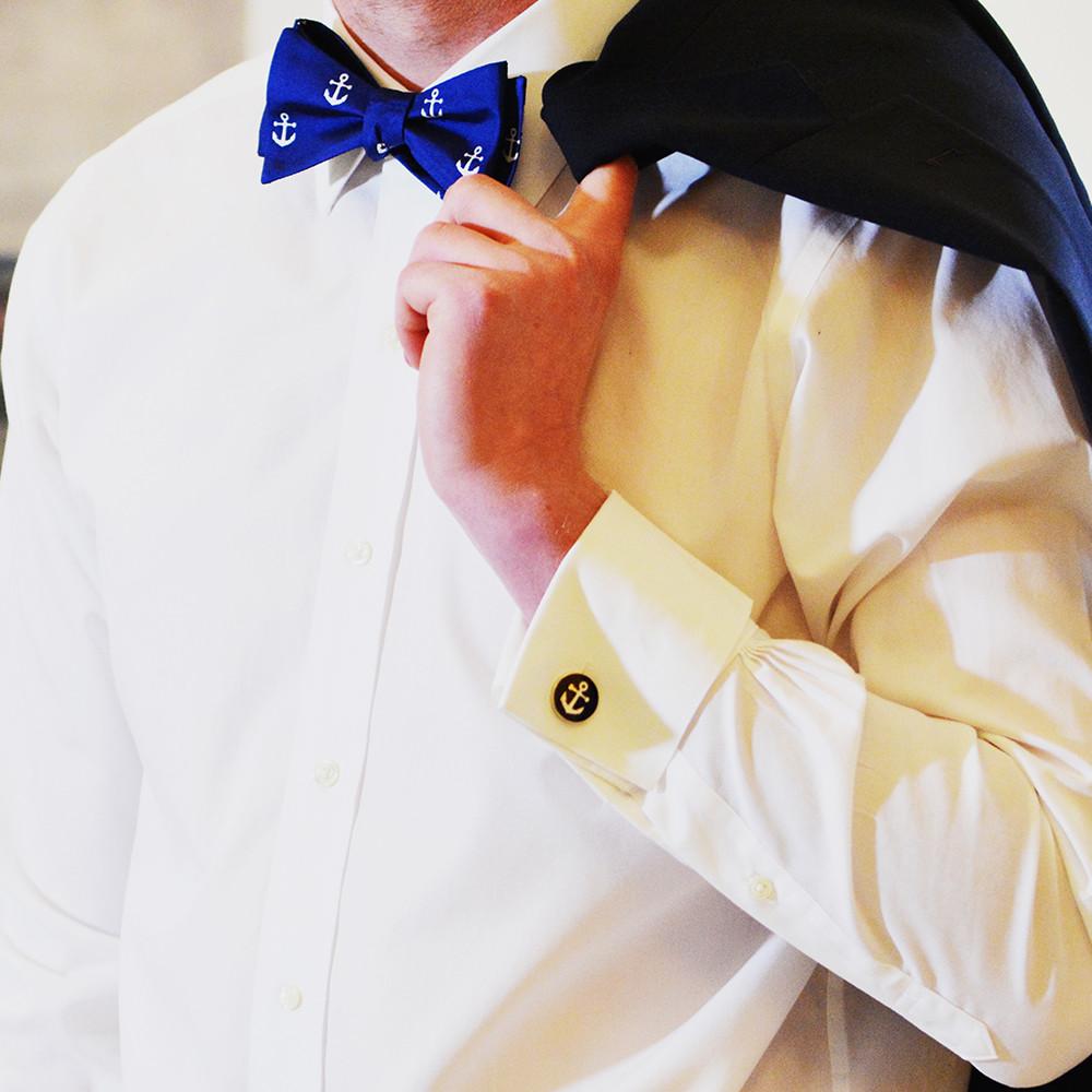 Pajarita con ancla, azul marino, seda estampada