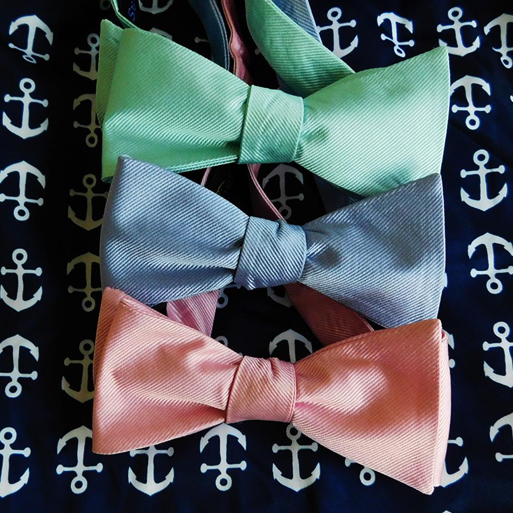 Pajarita de color liso, color rosa, de seda tejida, para adultos