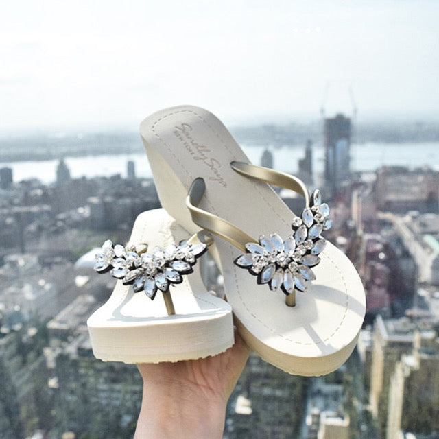 Manhattan (Crystal) - Women's High Wedge