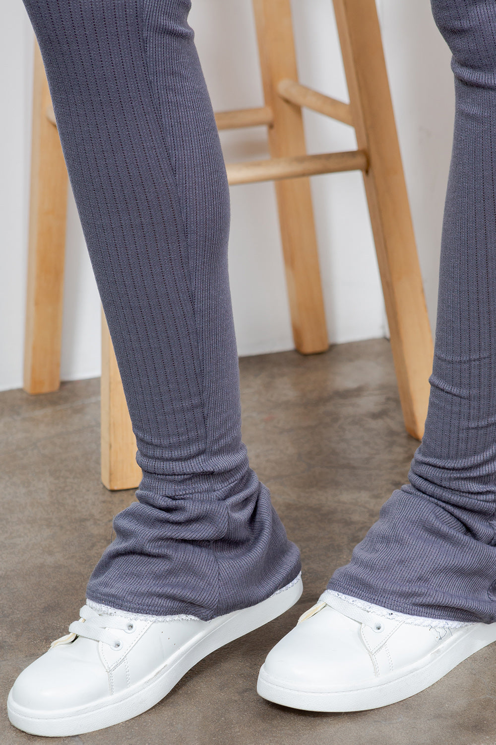 Butterfly Elastic Semi-Flare Pants