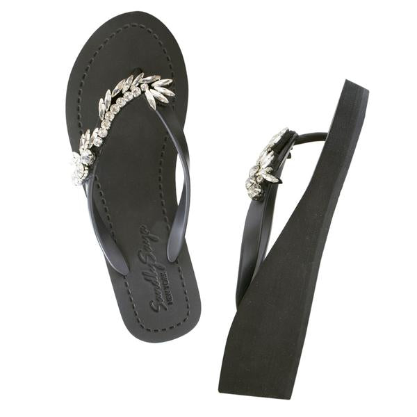 Nomad - Chanclas de cuña media con diamantes de imitación 