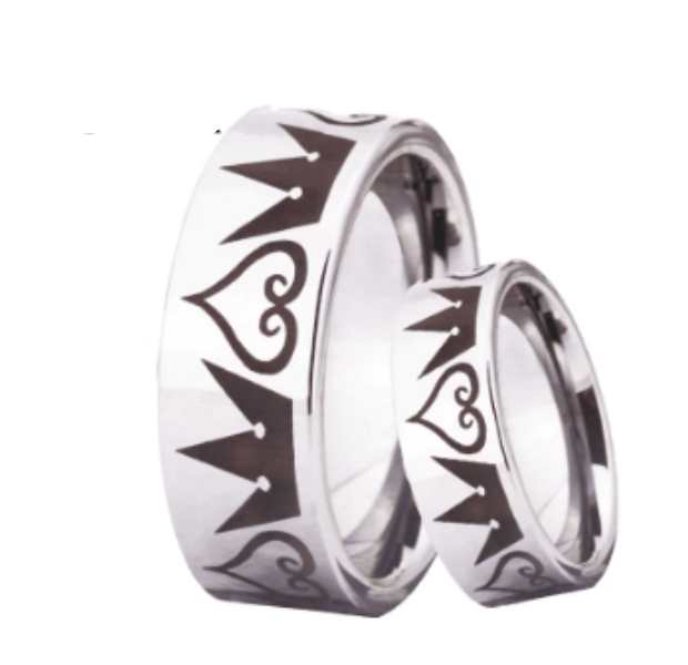 Anillo de tungsteno grabado King Queen para pareja