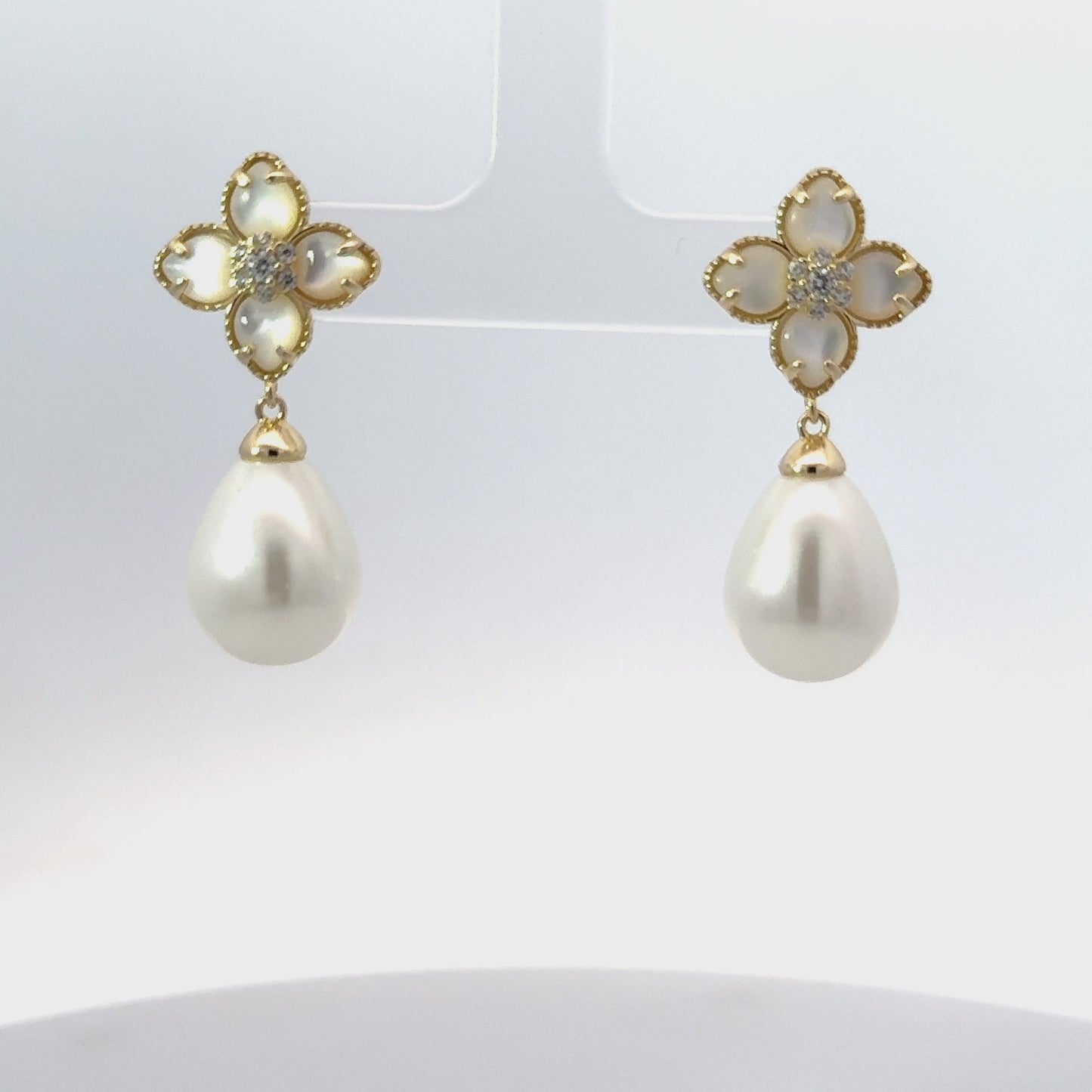 Flower Clover Pearl Drop Earrings Mother of Pearl Gold