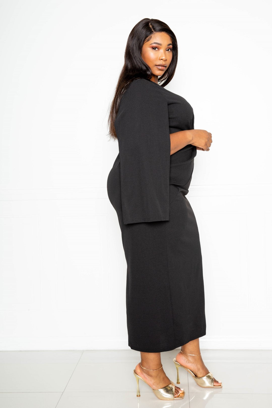 Caped Beautifully Dress (Black)