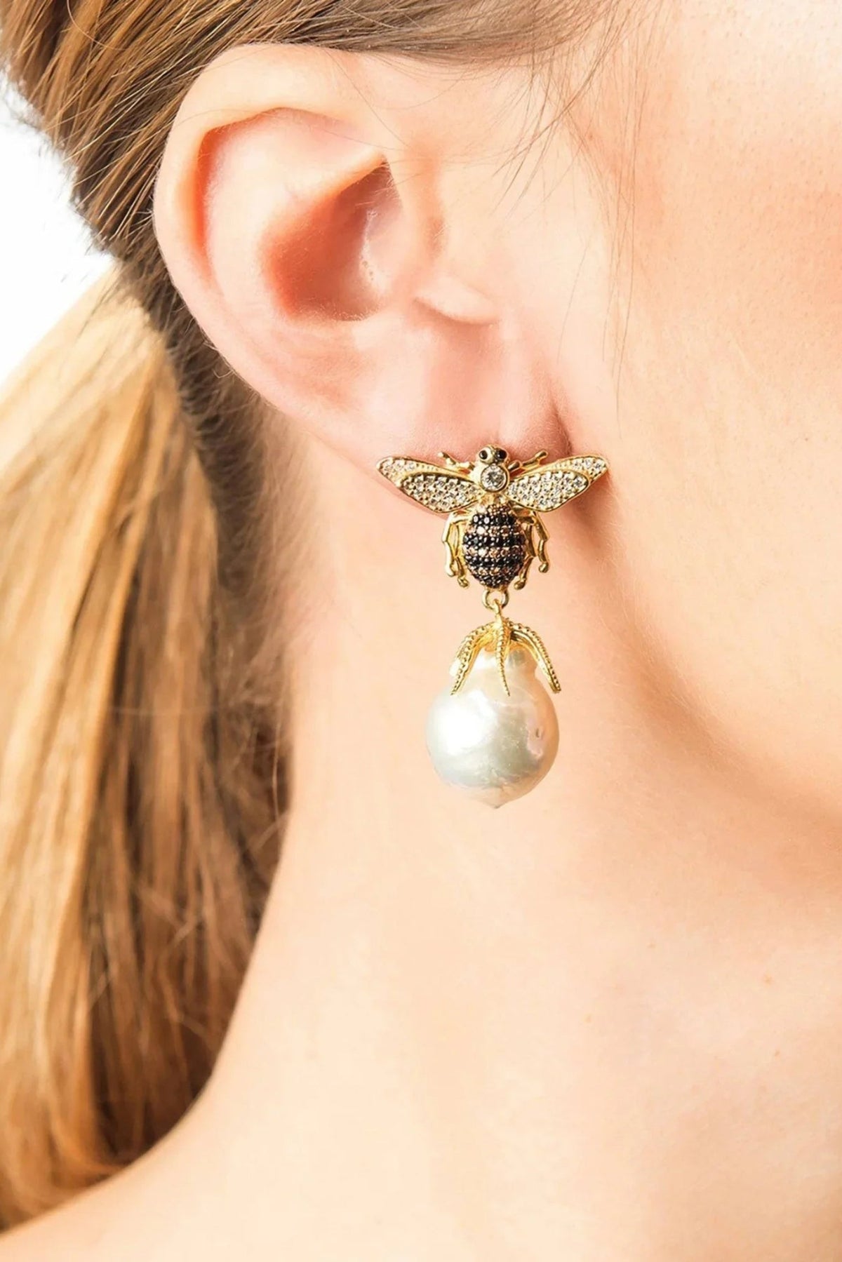 Baroque Pearl Honey Bee Drop Earrings Gold
