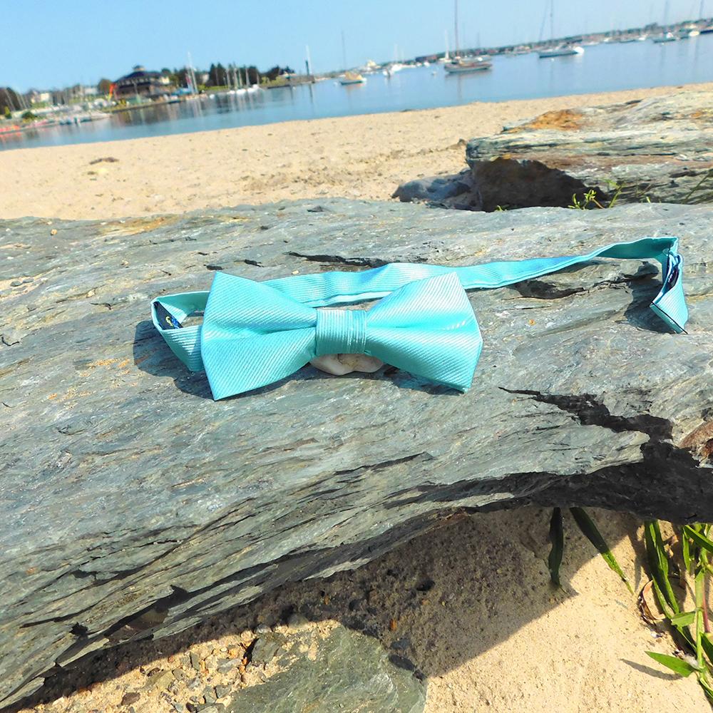 Solid Color Bow Tie - Light Green, Woven Silk, Kids Pre-Tied