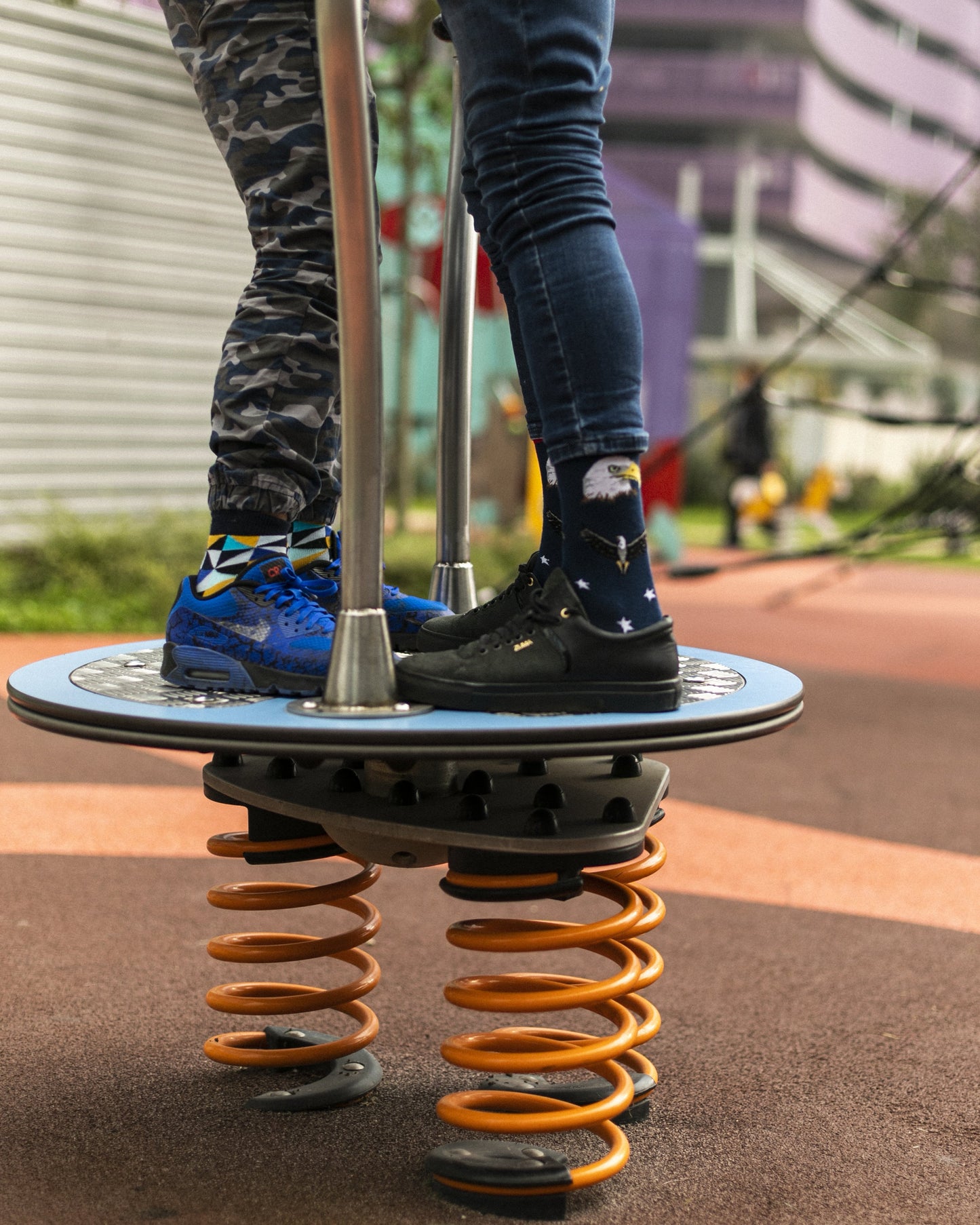 Calcetines triangulares para niños de color azul marino