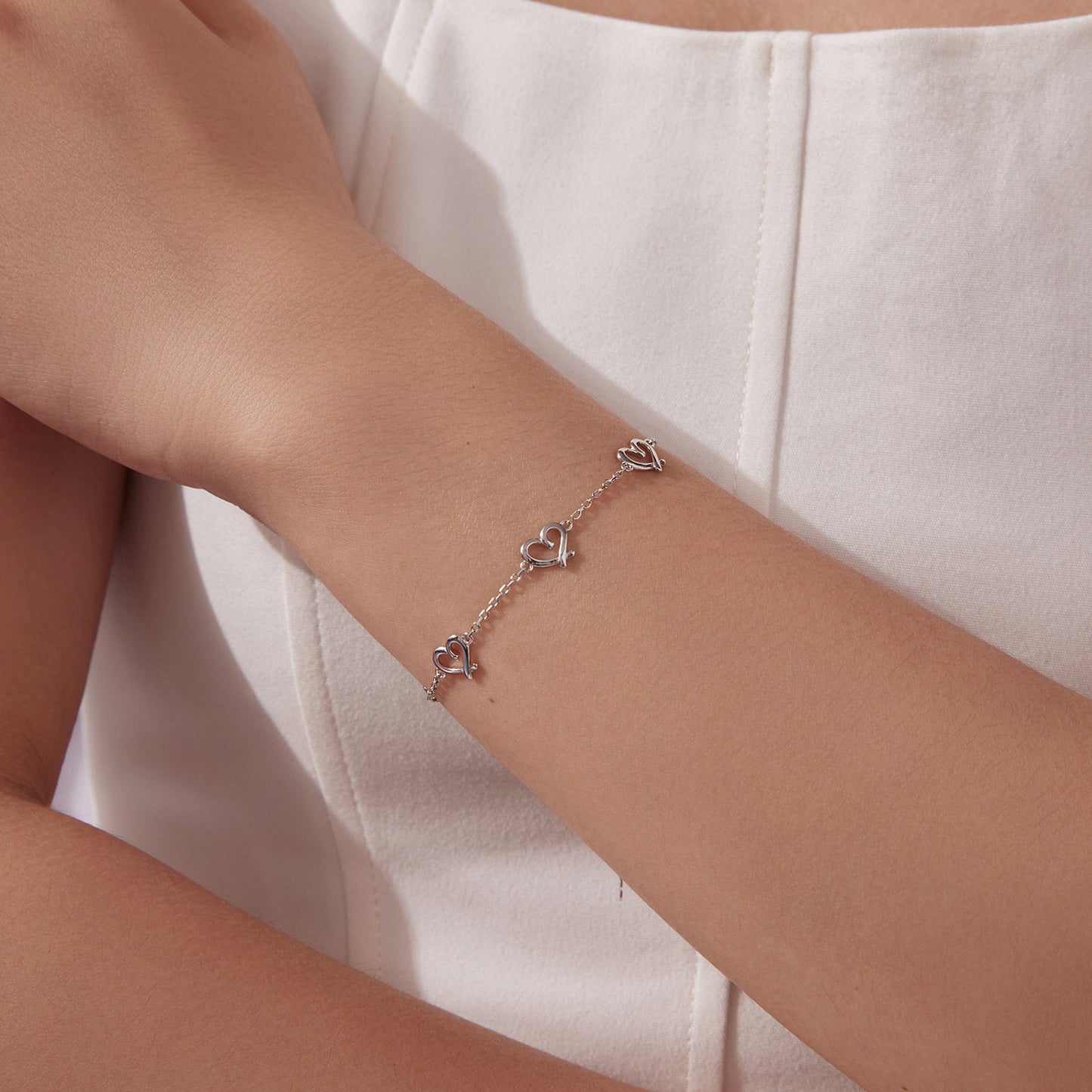 925 Sterling Silver 15+6cm 0.8cm Heart White Gold Plated Bracelet for Women