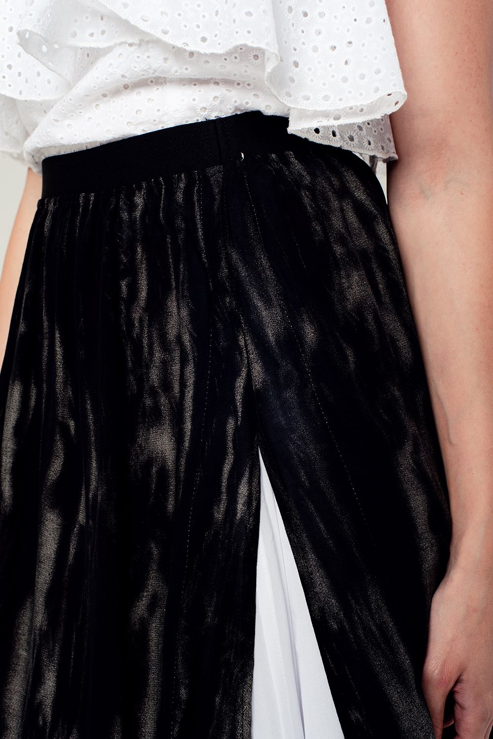 Asymmetric Hem Skirt in Black and Gray Print