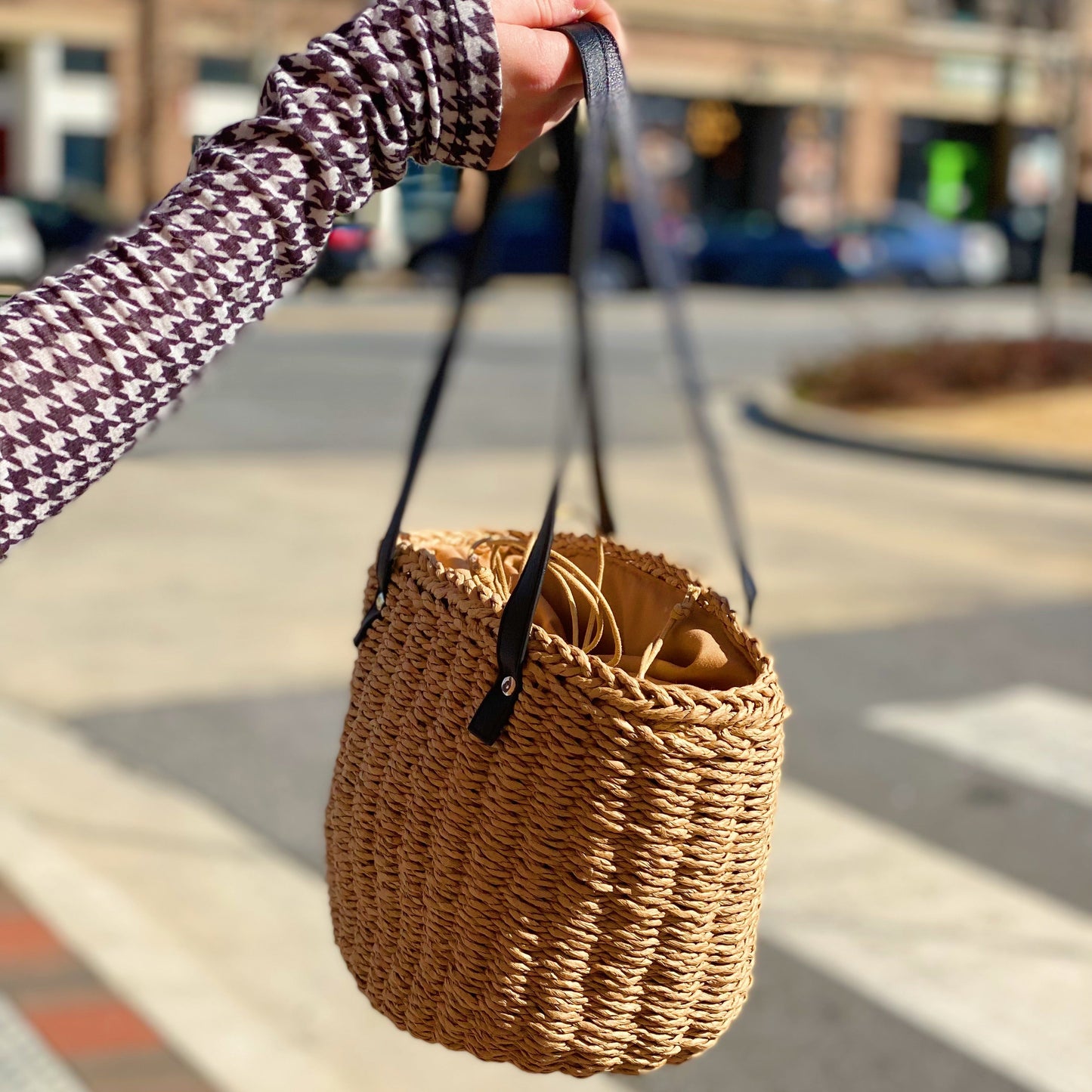 Bolso tipo cubo All Happy Vibes