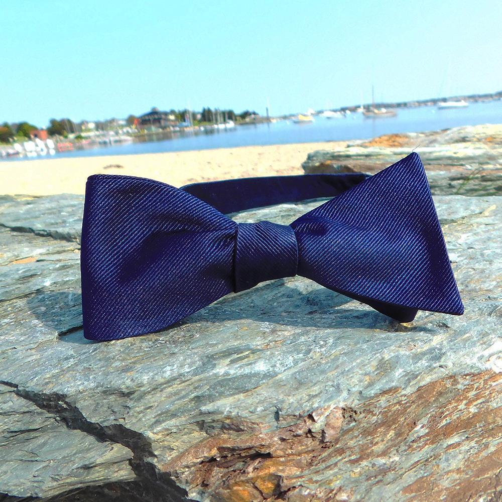 Solid Color Bow Tie - Navy, Woven Silk, Adult