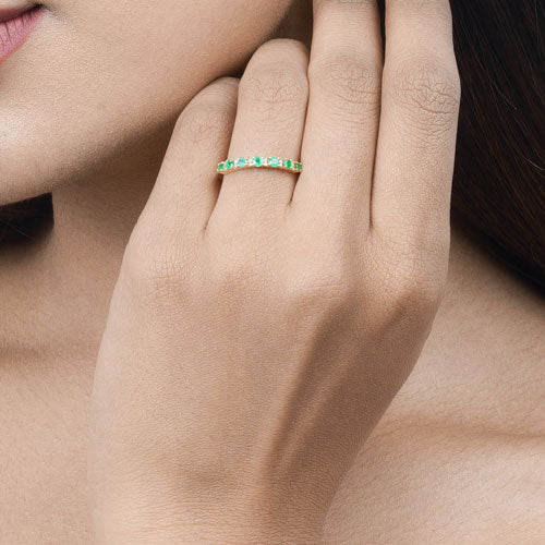 0.41 Carat Genuine Zambian Emerald and White Diamond 14K Yellow Gold Ring