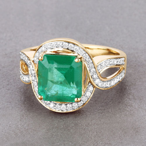 IGI Certified 3.72 Carat Genuine Zambian Emerald and White Diamond 14K Yellow Gold Ring