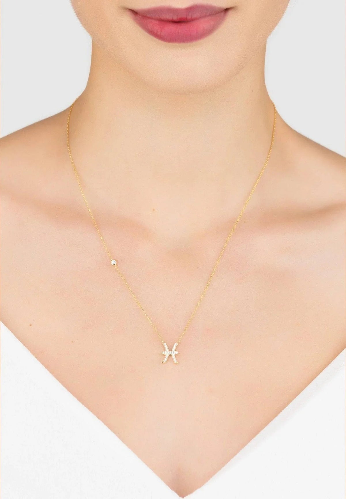 Zodiac Star Sign Pendant Necklace Gold Pisces